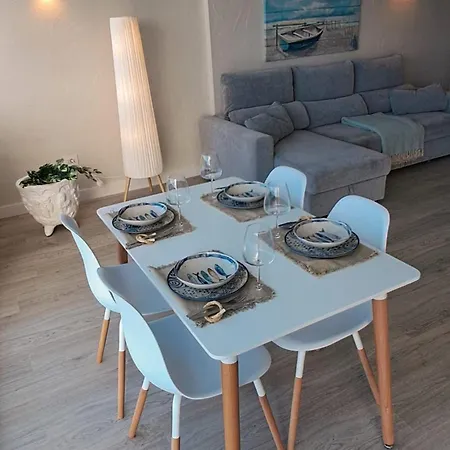 Апартаменты Cliffside With Panorama Ocean Views